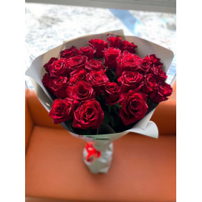 Роза Explorer 80 см. Букет 27 шт. (Эквадор)